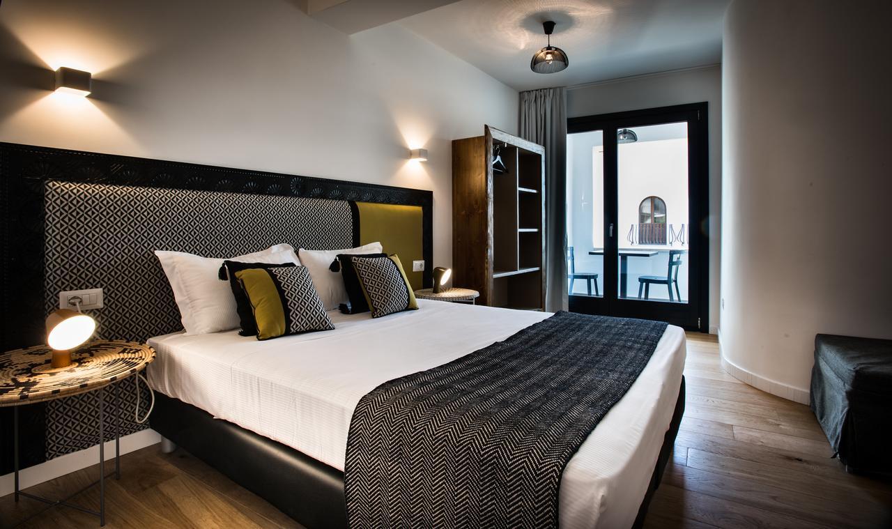 Teku Sardinia Boutique Hotel Бари-Сардо Экстерьер фото